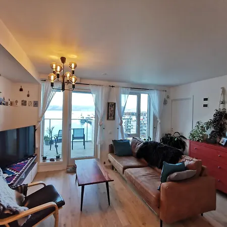 Apartman Panoramic Escape - Brand New & View *